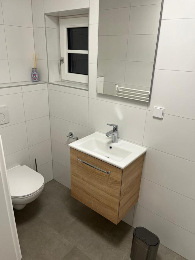 Apartmentz - Zimmervermietung Sankt Peter ob Judenburg Exteriör bild